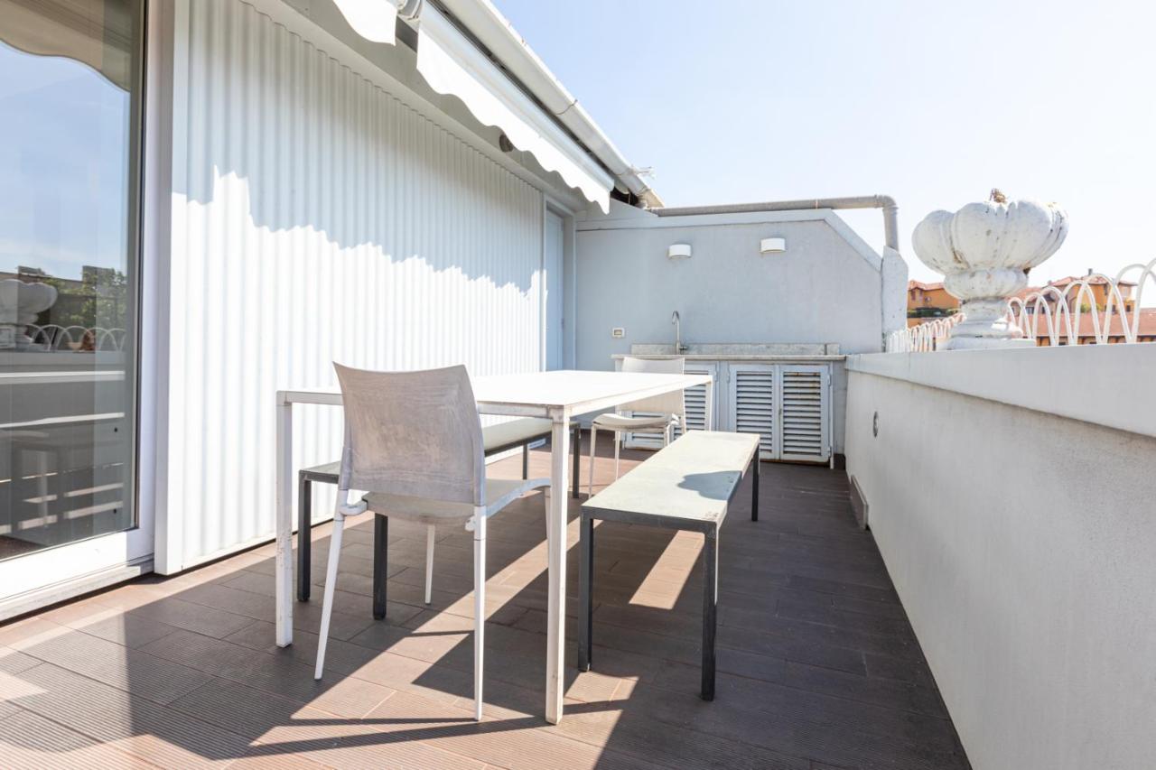 Citta Studi Terrace Suite With Jacuzzi - Top Collection Милано Екстериор снимка