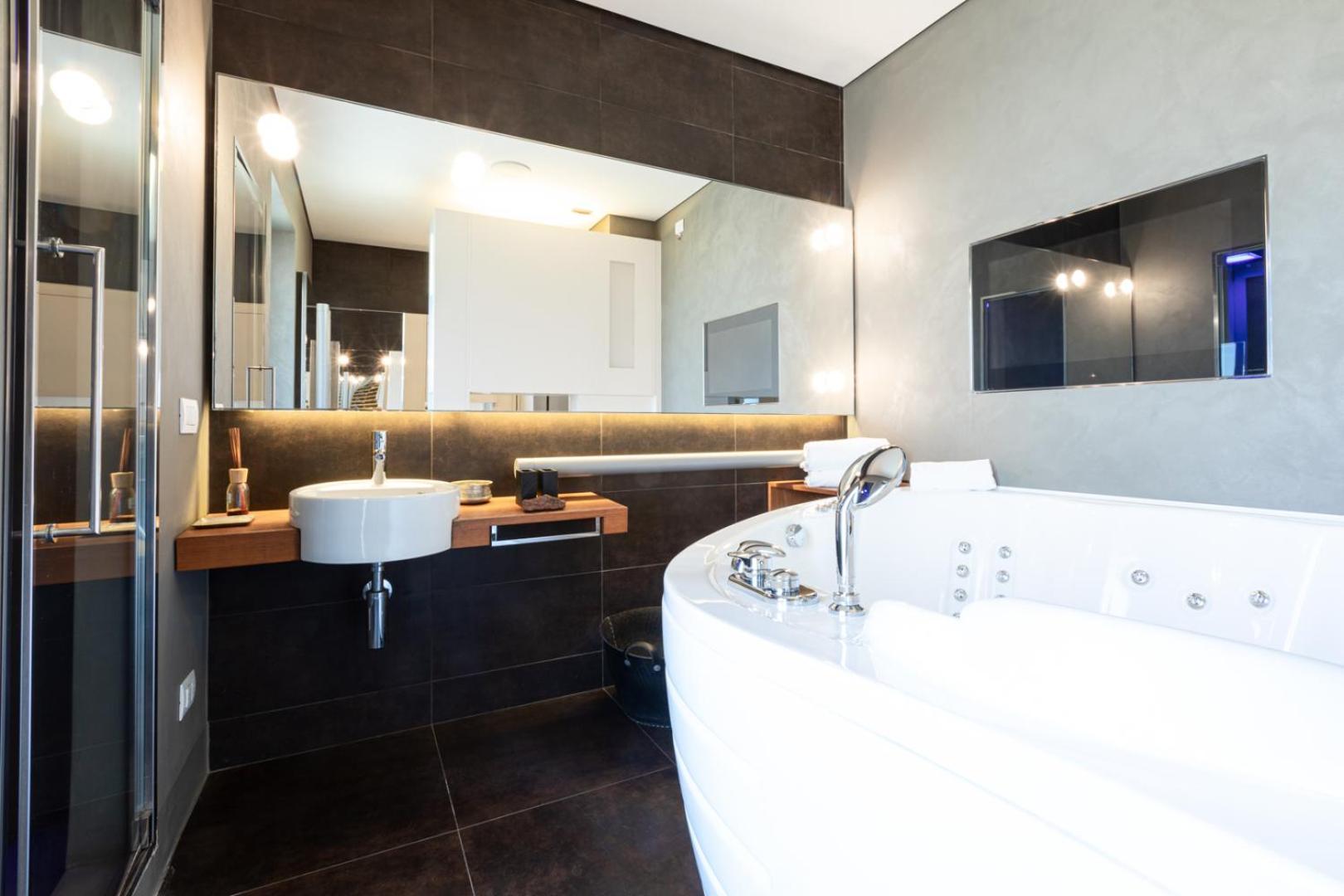 Citta Studi Terrace Suite With Jacuzzi - Top Collection Милано Екстериор снимка